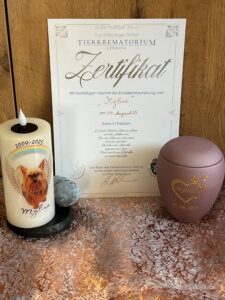 Myline_Gedenktafel_TierkrematoriumLebring